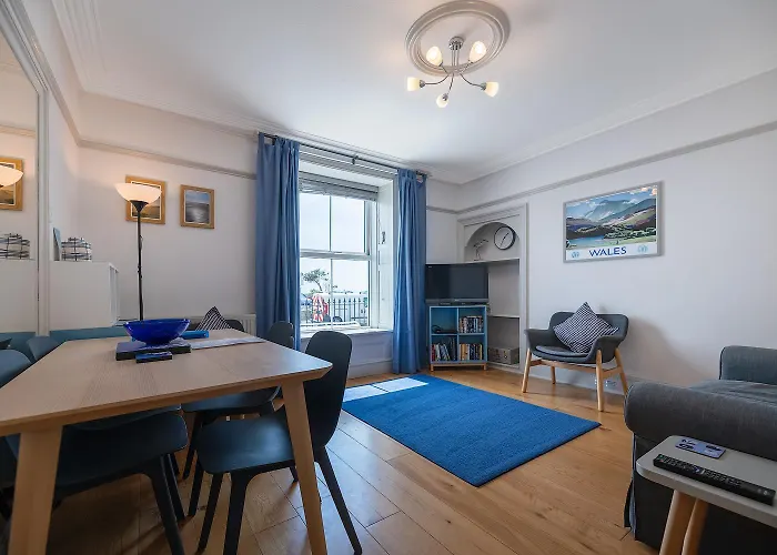 Ground Floor Sea View Apartment